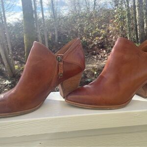 Women's Tan Leather Ankle Booties with Block Heel